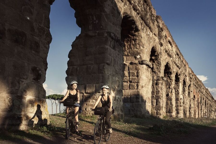 Rome: Appian Way & Roman Aqueducts Guided E-Bike Tour - Appian Way E-Bike Basics: What This 4-Hour Ride Really Delivers