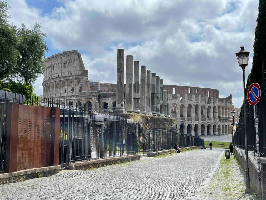 Rome: Arena Colosseum Tour with Arena Access - Meeting at Via dei Fori Imperiali: where the day begins