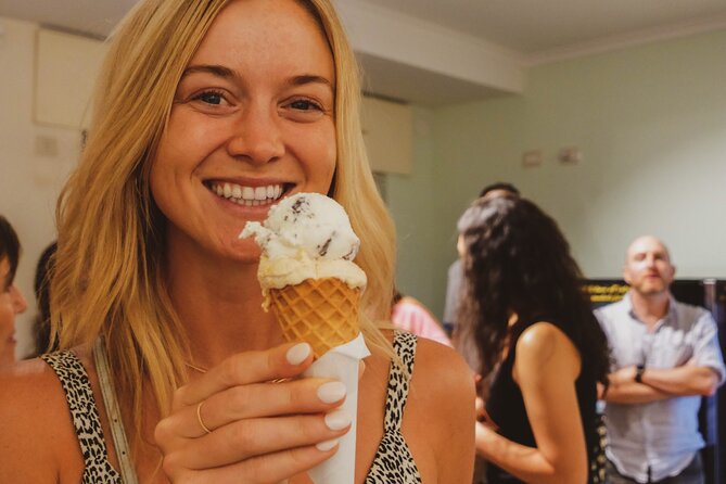 Rome: Award Winning Trastevere Group Food Tour with Wine - Group size, pace, and why the max of 15 matters