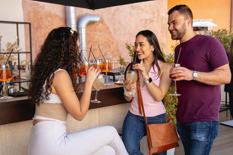 Rome: Bar Crawl with Local Guide & Drinks - Piazza Venezia finish, and what to do with the rest of your night