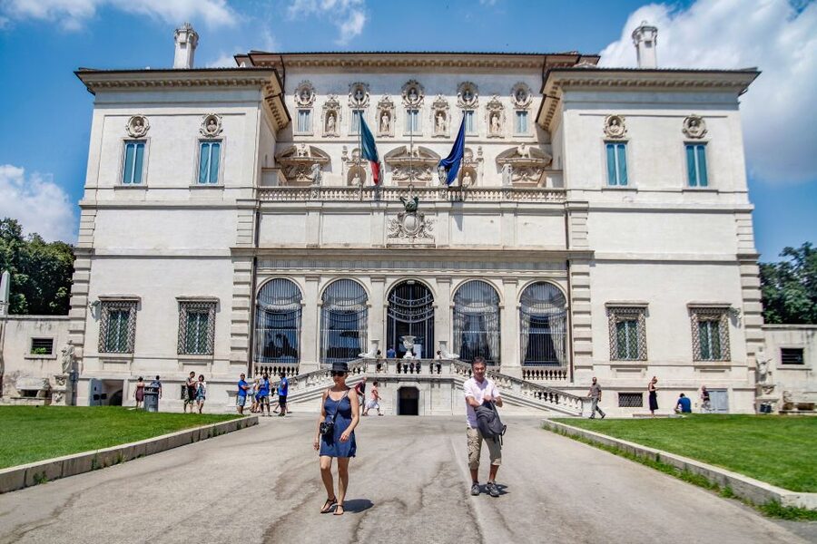 Rome: Borghese Gallery Guided Tour with Skip-the-Line Ticket - The art experience includes a rare ancient shock: gladiator mosaic