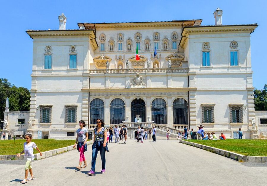 Rome: Borghese Gallery Skip-the-Line Tickets with Audioguide - Bernini’s sculpture rooms: Apollo and Daphne are not subtle