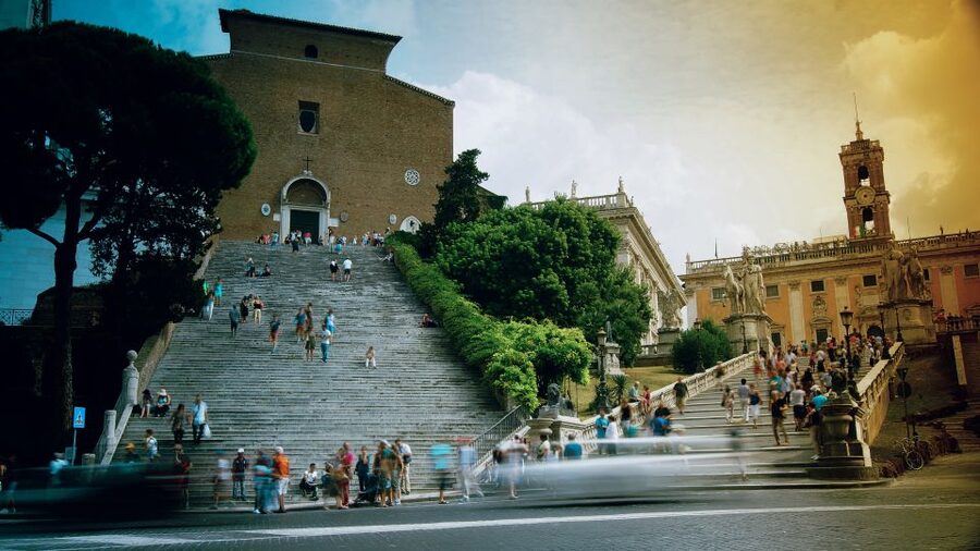 Rome: Capitoline Museums Experience with Multimedia Video - The app audioguide on your phone does real work
