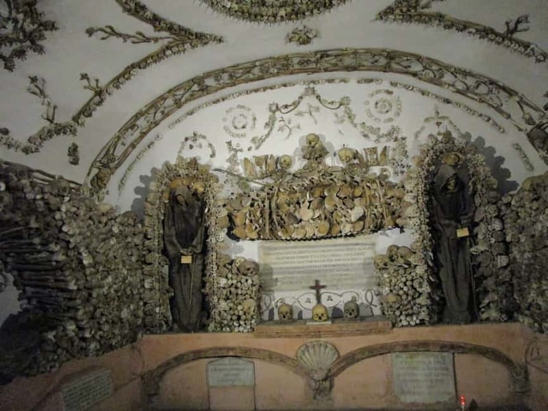 Rome: Capuchin Crypts Skip-the-Line Ticket and Tour - Three Skeletons: the single full skeleton moment