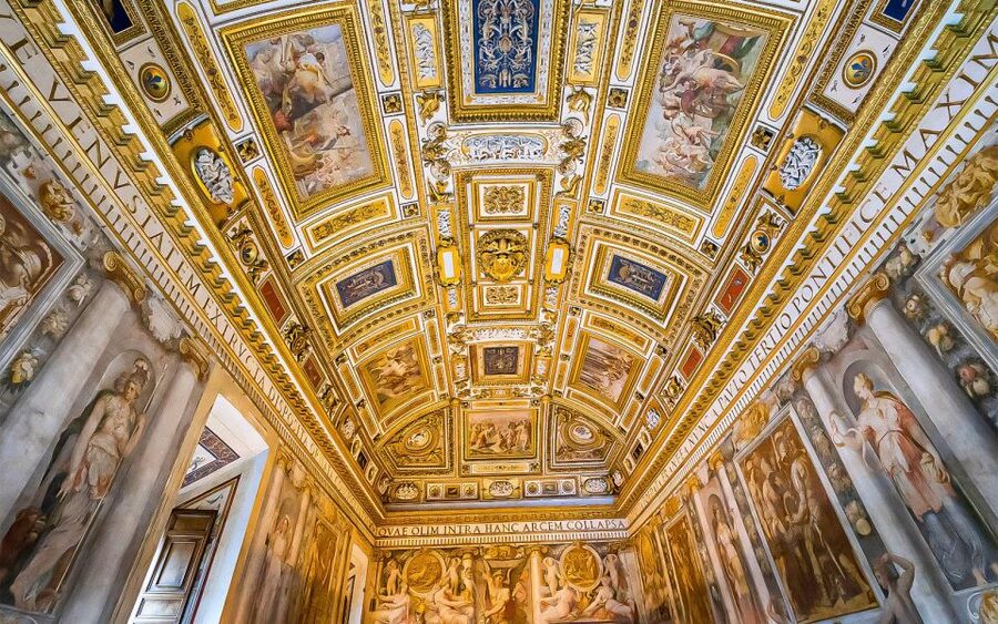 Rome: Castel Sant’Angelo Entrance Ticket - Ramparts and Terrace Views: St. Peter’s, the Vatican, and the Roman Skyline
