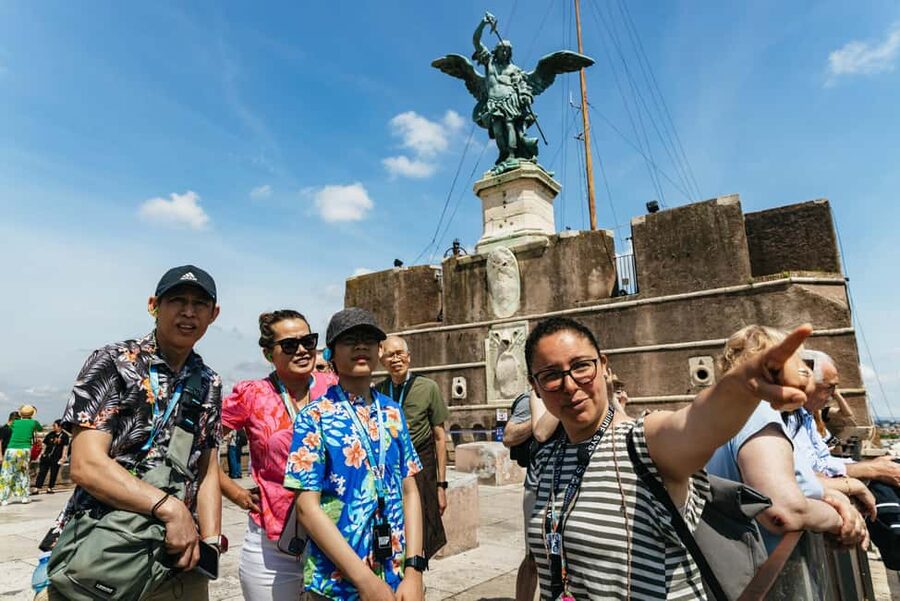 Rome: Castel Sant'Angelo Skip-the-Line Guided Tour - What You Actually See Inside, And Why Those Rooms Matter