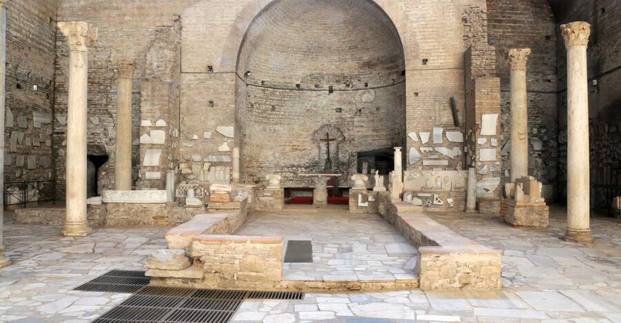 Rome: Catacombs of Domitilla Entry Ticket & Guided Tour - Who This Catacombs Tour Fits Best