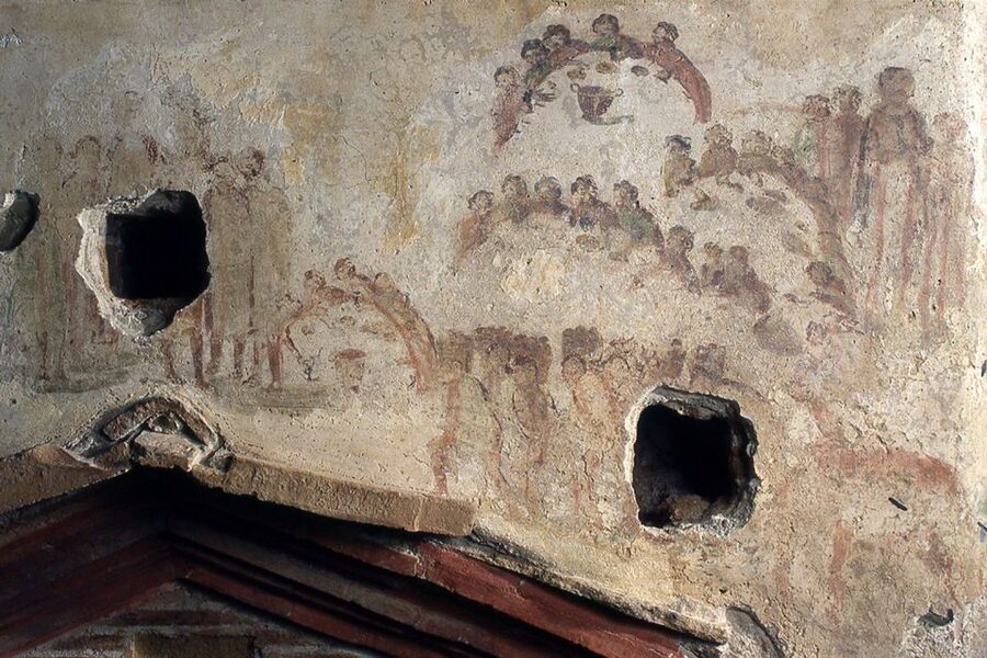 Rome: Catacombs of St. Sebastian Entry Ticket & Guided Tour - Constantine’s Circiforme Basilica, Basilica Ceilings, and Photo Rules