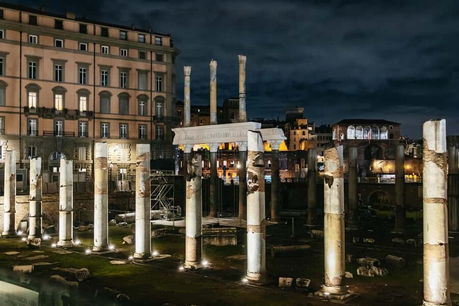 Rome: City Highlights Moonlight Walking Tour - Piazza Venezia and the Capitoline viewpoint puzzle