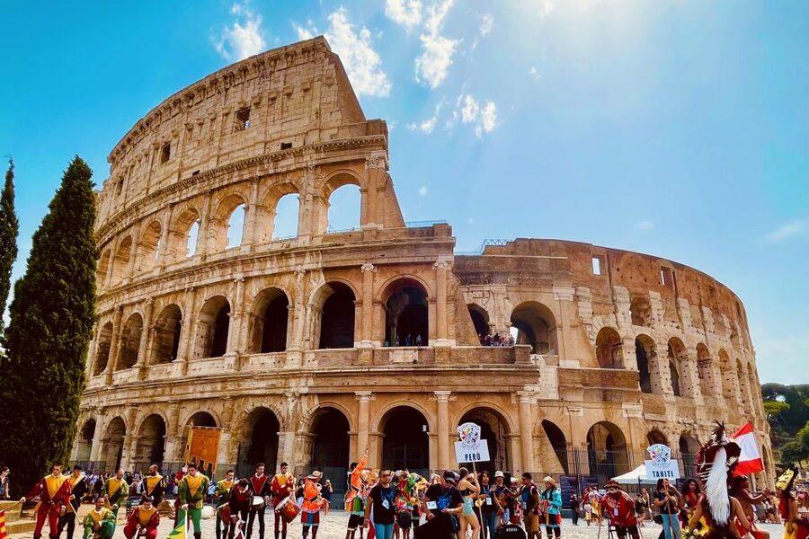 Rome: Colosseum, Arena Floor & Ancient Rome Tour - Roman Forum: Marketplace Energy, Religious and Government Remains
