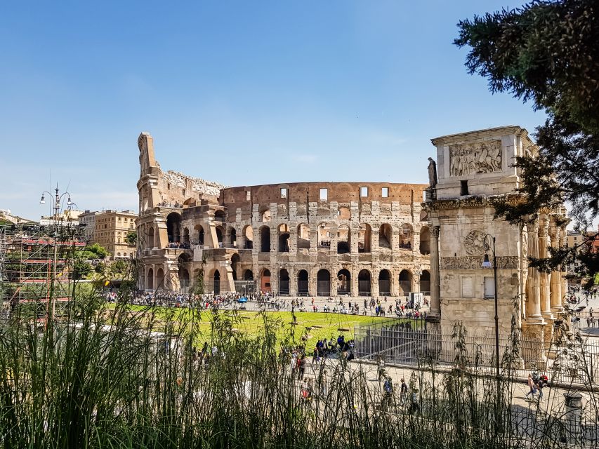 Rome: Colosseum Arena, Palatine Hill & Forum Guided Tour - Arena Floor Views, Trap Door Details, and the Underground Chamber