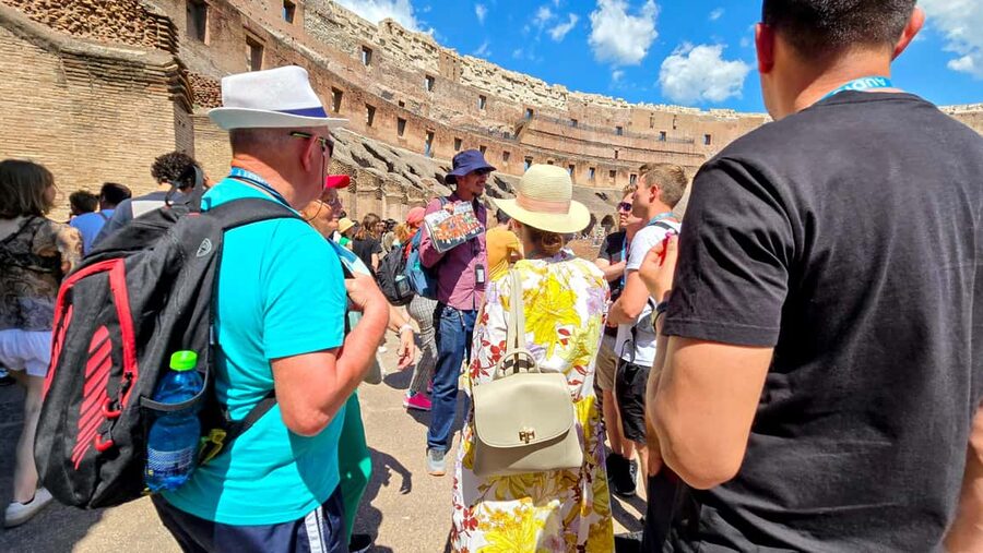Rome: Colosseum Express Tour and Roman Forum Access - Where you meet and how the timing usually feels