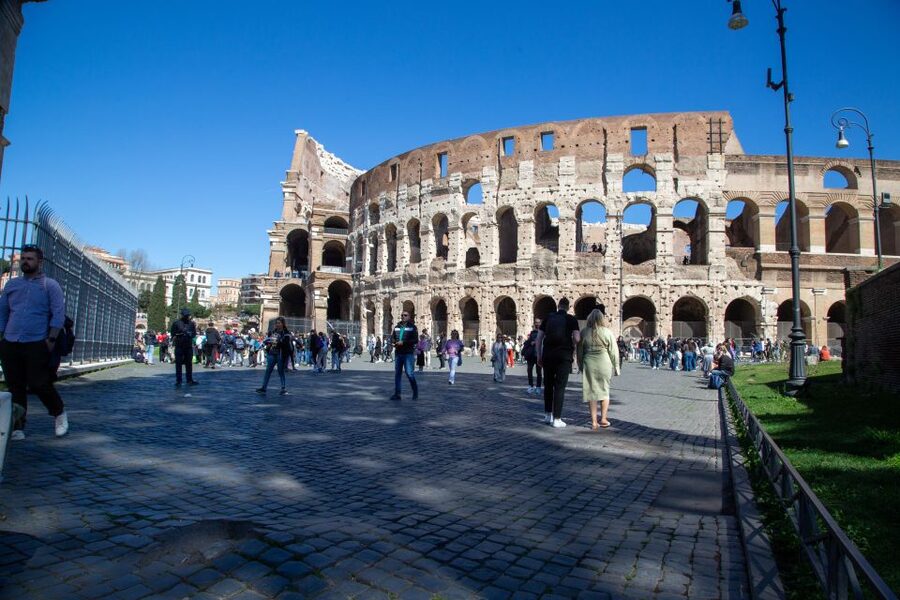 Rome: Colosseum Express Tour with Forum & Palatine Access - After the Guide: What to Do With Your Free Time in the Colosseum