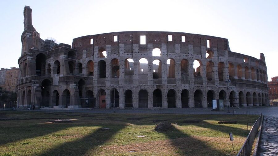 Rome: Colosseum Express Tour with Forum & Palatine Access - Palatine Hill: Emperor Homes and City Views
