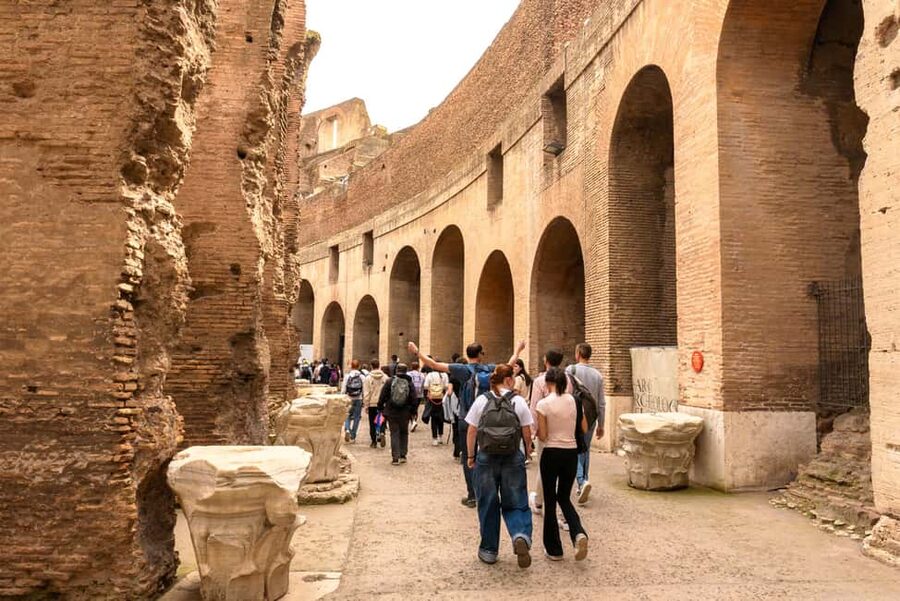 Rome: Colosseum, Forum, and Palatine Tour - The Roman Forum in 45 minutes: where power got public