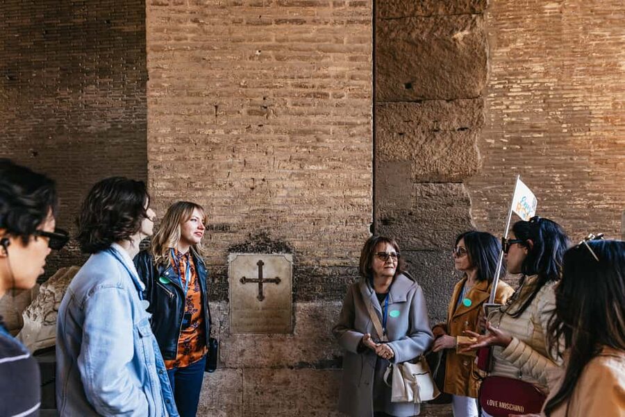 Rome: Colosseum, Forum & Palatine Hill Tour & Optional Arena - Priority Access That Turns a Monuments Marathon into a Real Tour