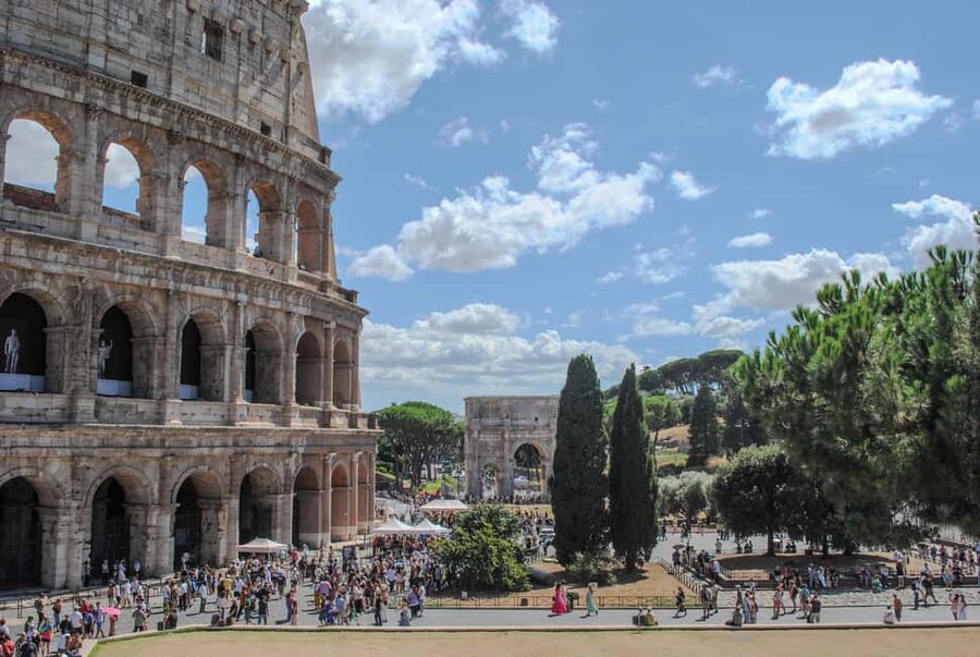 Rome: Colosseum, Forum & Palatine Hosted Entry Experience - Roman Forum: Go At Your Own Pace in the Empire’s Center