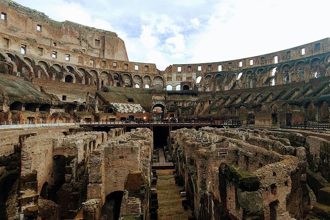 Rome: Colosseum Guided Tour with Roman Forum and Palatine hill - Guaranteed Colosseum Entry With a Guide You Can Actually Follow