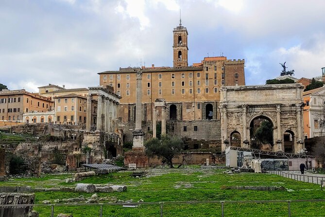 Rome: Colosseum Guided Tour with Roman Forum and Palatine hill - How Small-Group Size and Headsets Improve Your Timing