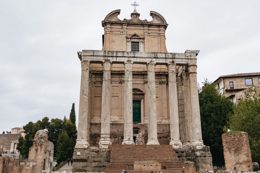 Rome: Colosseum, Palatine Hill & Roman Forum Guided Tour - Palatine Hill and the views that make Rome make sense