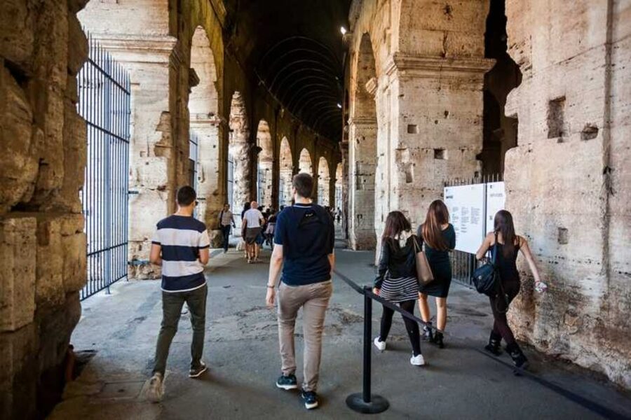 Rome: Colosseum, Palatine & Roman Forum Tour w/Entry Ticket - Second Level and the Best Views Inside and Outside