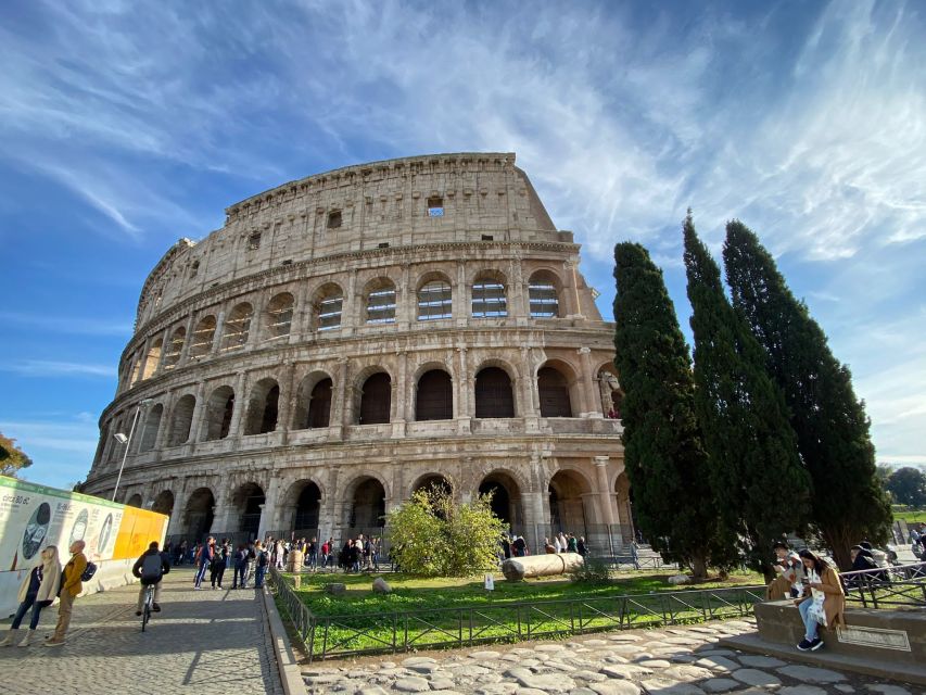 Rome: Colosseum, Roman Forum, and Palatine Hill Ancient Tour - The arches you’ll recognize, Tito and Constantine tied into the story