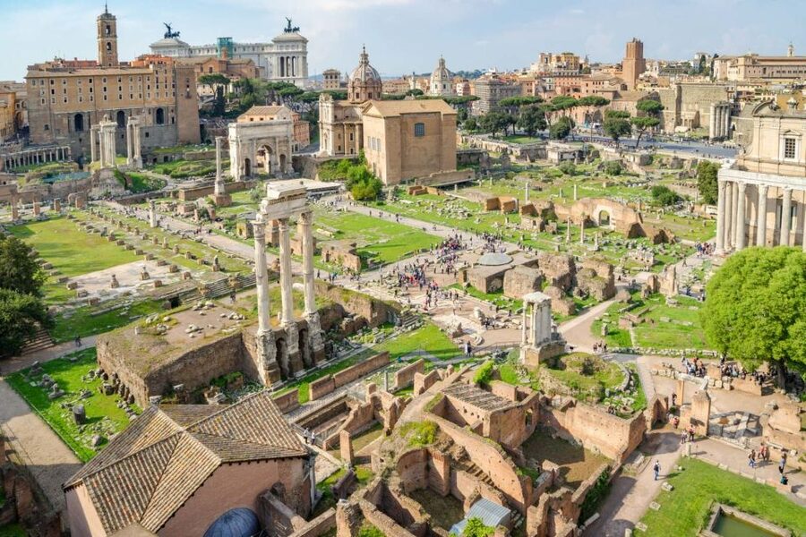 Rome: Colosseum, Roman Forum and Palatine Hill Group Tour - Palatine Hill viewpoint climb: where emperors lived