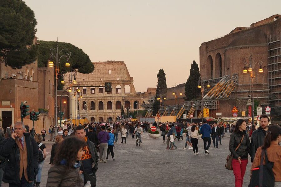 Rome: Colosseum, Roman Forum & Trajan's Market Exterior Tour - Price and Value at $29, With One Important Catch