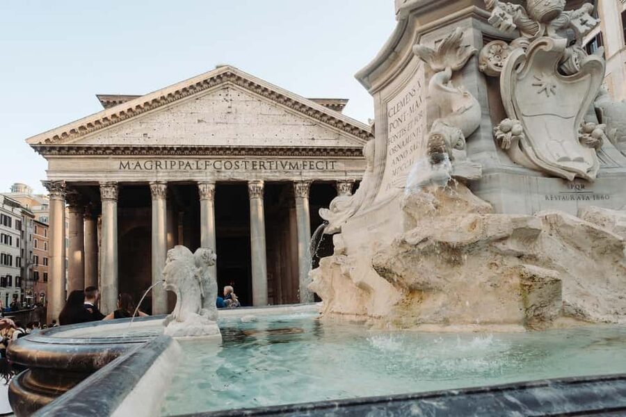 Rome: Colosseum, Vatican Museums & Historic Center in a Day - Roman Forum pass-by and the overlook strategy