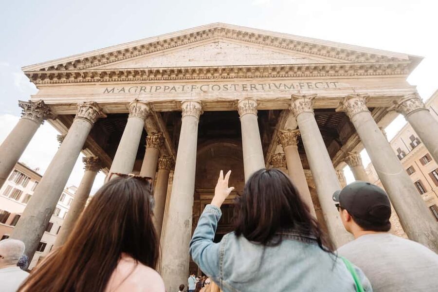 Rome: Colosseum, Vatican Museums & Historic Center in a Day - Ending near St Peter’s: how to tack on the Basilica