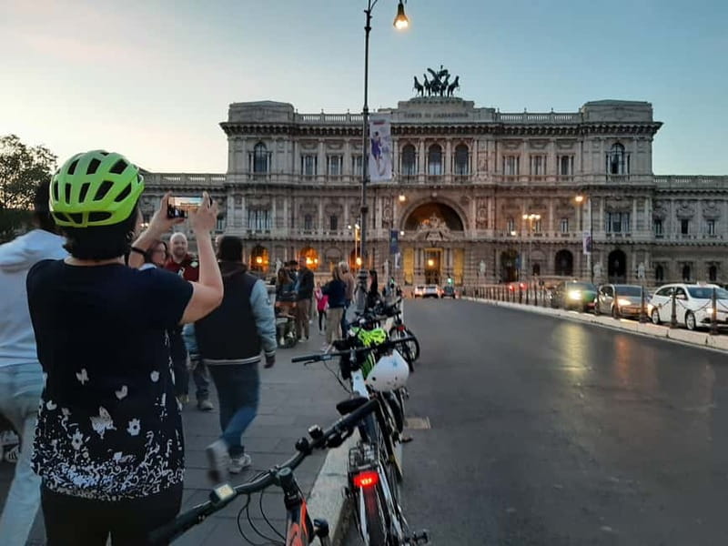 Rome: E-Bike Sunset Tour with Pizza Option - Entering Rome’s Golden Hour by E-Bike