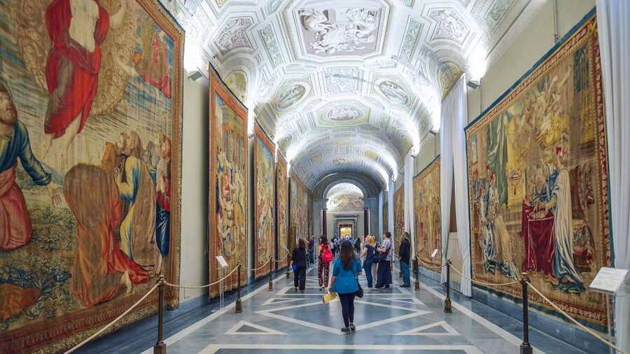 Rome: Early-Entry Vatican Museums & Sistine Chapel Tour - Who this tour suits best (and who should choose differently)