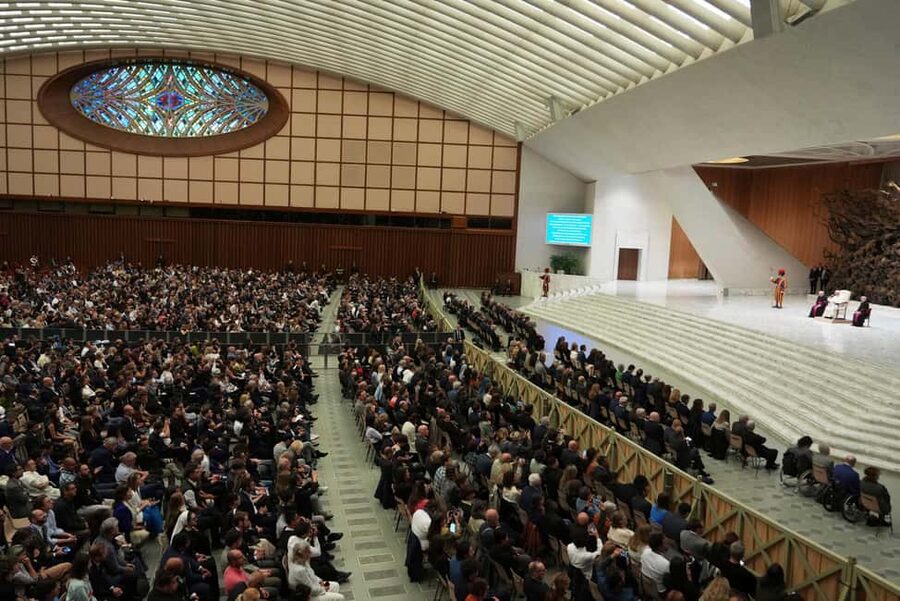Rome: Escorted Papal Audience Experience with Entry Ticket - Who This Tour Suits Best