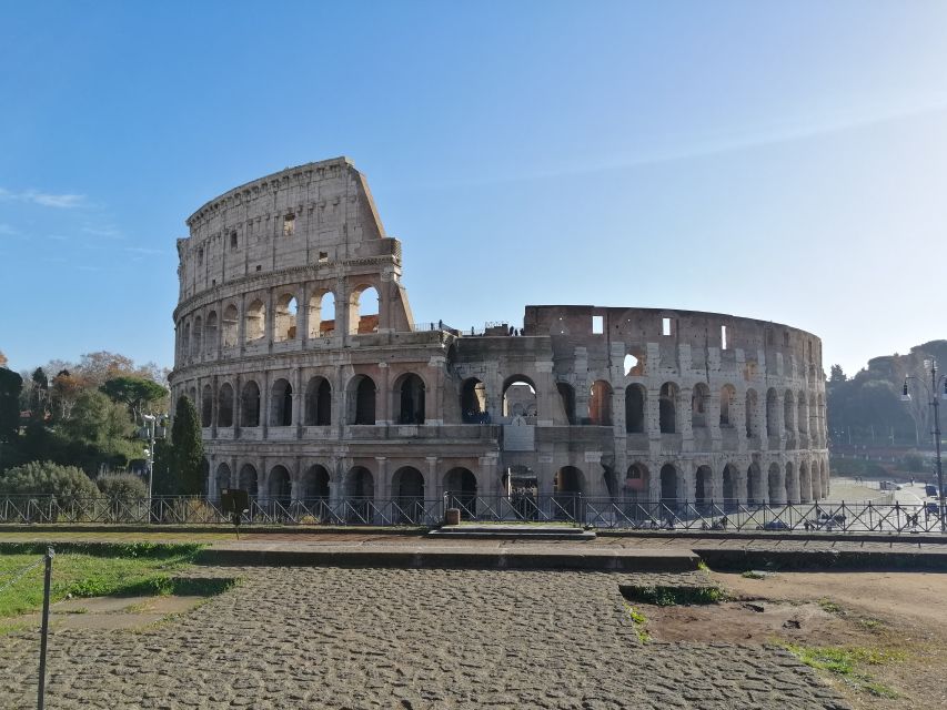 Rome: Exclusive Colosseum Underground and Roman Forum Tour - Rules and comfort: rain or shine, and not wheelchair-friendly