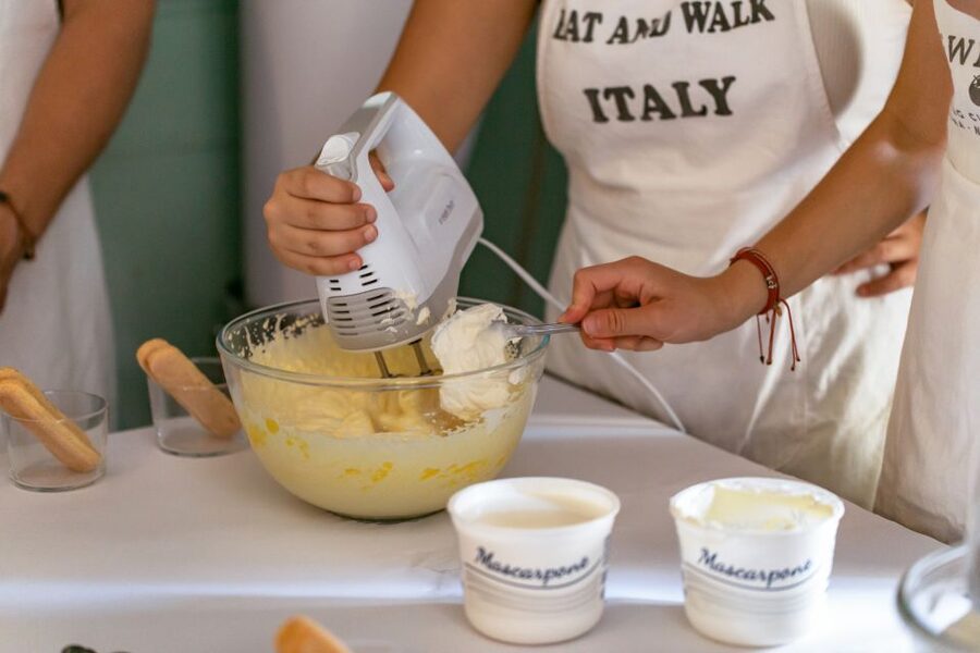 Rome: Fettuccine and Tiramisu Cooking Class with Wine - Starting at Restaurant Gusto, right in Rome’s food zone