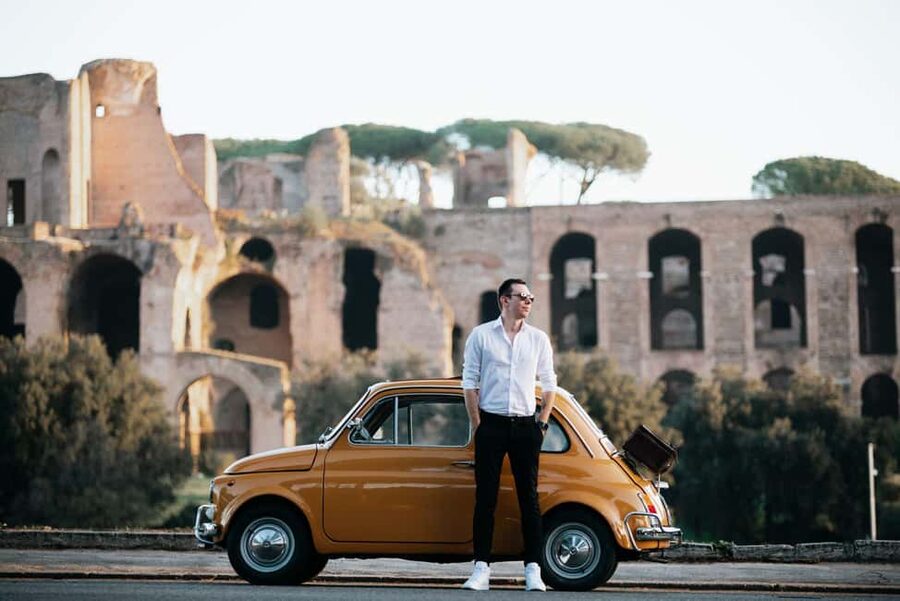 Rome: Fiat 500 Vintage City and Photo Tour - Colosseo photo stop, and what makes the pictures feel different