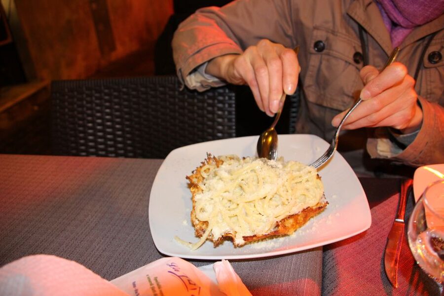 Rome: Food Tour and Wine Tasting in a Traditional Trattoria - Price and value for a 4-hour Rome food and wine night
