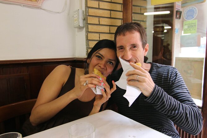 Rome Food Tour: Hidden Gems of Trastevere with Dinner & Wine - Guides and the Trastevere story you actually remember