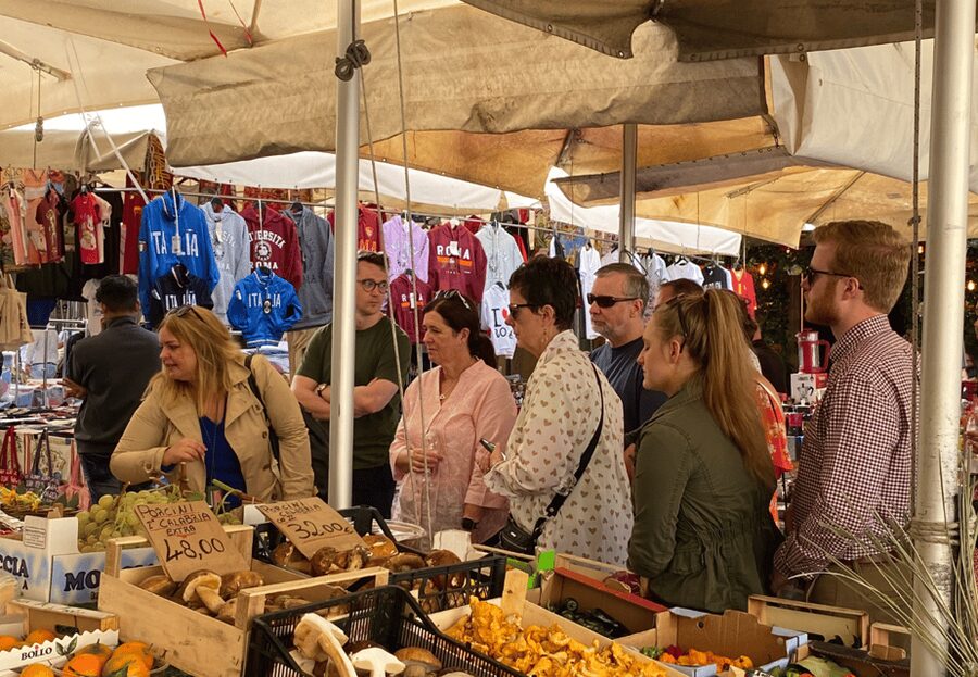 Rome: Food & Wine Tour of Campo de Fiori, Ghetto, Trastevere - Trastevere pasta tasting and gourmet gelato that earns its reputation