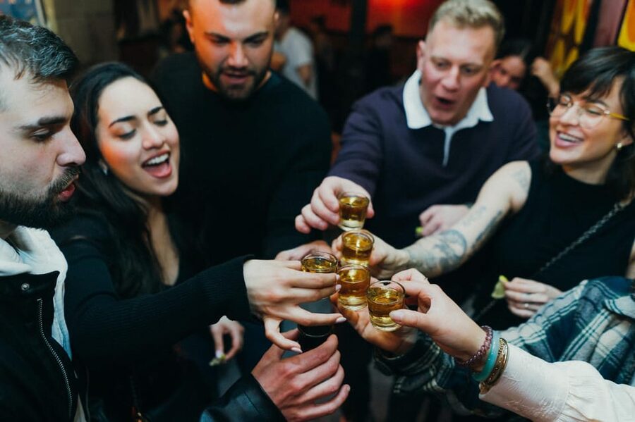 Rome: Forbidden History Walking Tour & Pub Crawl with Drinks - Key highlights if you like your Rome a little tipsy