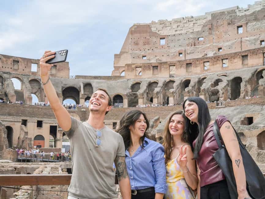 Rome: Full-Day Colosseum, Vatican Museums & City Center Tour - Raphael’s Rooms and the Gallery of Maps pause for your Roman eye