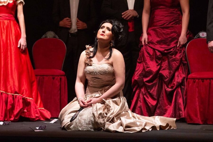 Rome: Giuseppe Verdi's "La Traviata" Live Performance - Inside the church: sight lines, warmth, and the “choose your seat” reality