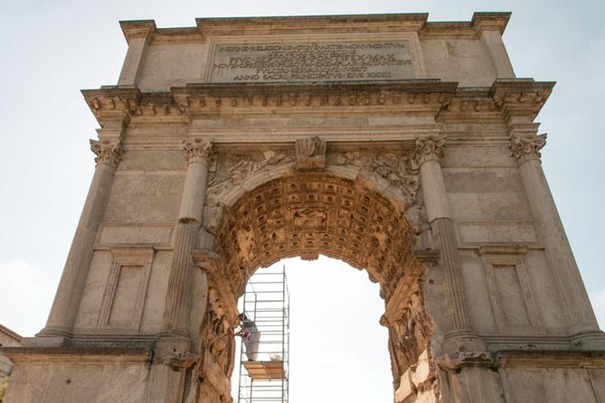 Rome: Guided Group Tour of Colosseum, Roman Forum & Palatine Hill - Palatine Hill: views, walking, and why emperors loved this spot