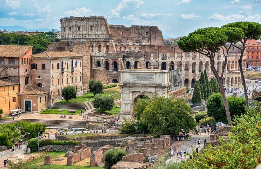 Rome: Guided Tour of Colosseum, Roman Forum & Palatine Hill - Guides You Might Get, and Why Their Style Matters