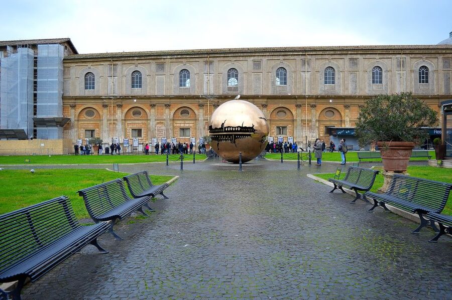 Rome: Guided Tour of St. Peter’s Basilica & Panoramic Dome - Pace, headsets, and how to make 2 hours feel like enough