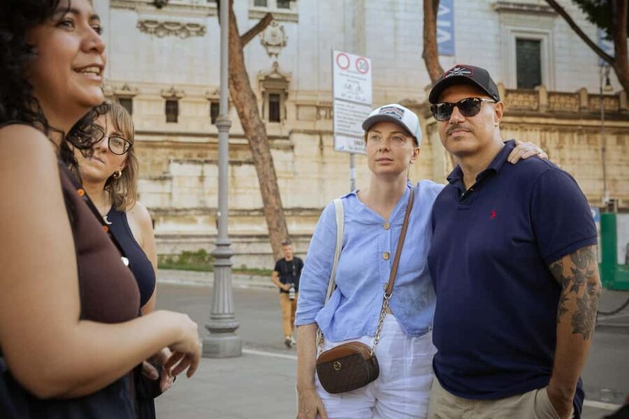 Rome: Guided Walking Tour in English or Spanish - Key highlights worth prioritizing