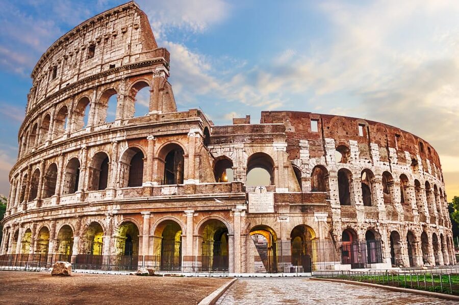 Rome: Hop-on Hop-off Bus Tour and Colosseum Experience - Trevi Fountain Timing and Other Scenic Stops Without the Rush