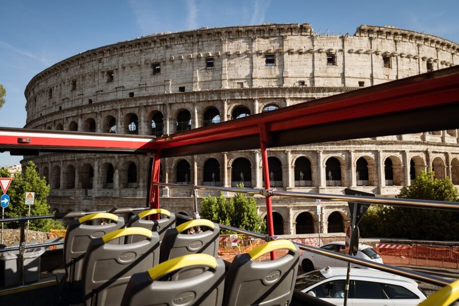 Rome: Hop-On Hop-Off Open-Top Bus City Tour - Spanish Steps and Trevi, plus the visibility reality from an open-top bus