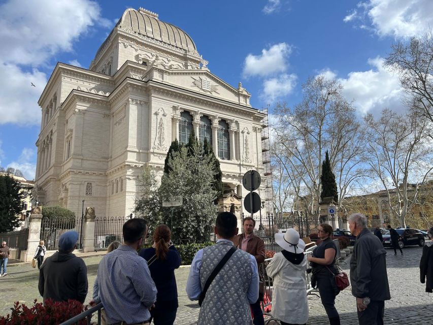 Rome: Jewish Ghetto and Trastevere Tour - Into the Jewish Ghetto streets: resilience, community, and real emotion