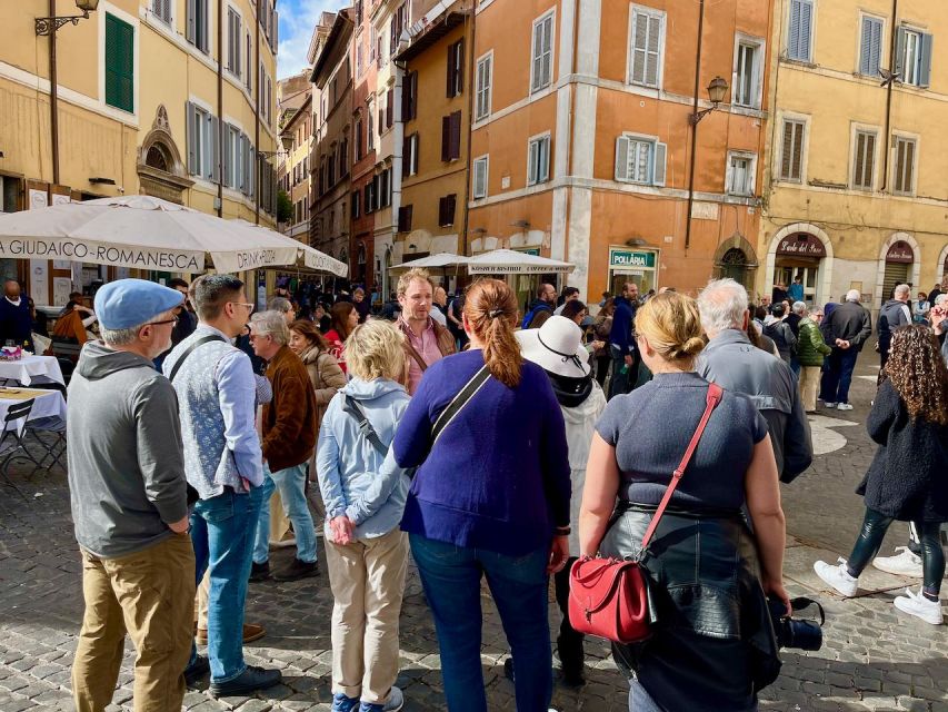 Rome: Jewish Ghetto and Trastevere Tour - Trastevere lanes and Santa Maria in Trastevere: the other side of Rome